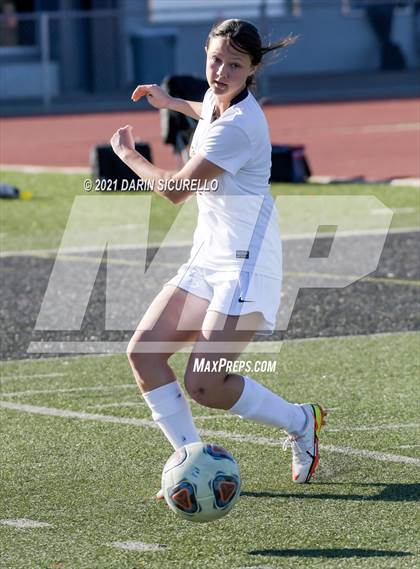 Thumbnail 3 in Gilbert vs Verrado (Coyote Classic Soccer Tournament) photogallery.