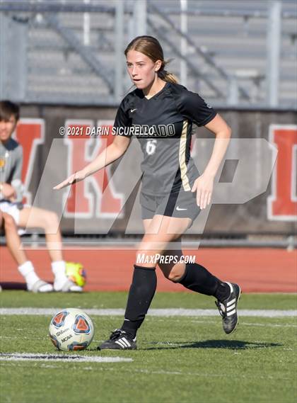 Thumbnail 3 in Gilbert vs Verrado (Coyote Classic Soccer Tournament) photogallery.