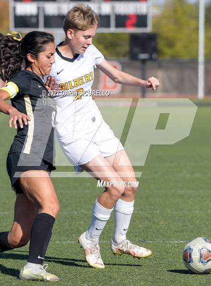 Thumbnail 3 in Gilbert vs Verrado (Coyote Classic Soccer Tournament) photogallery.