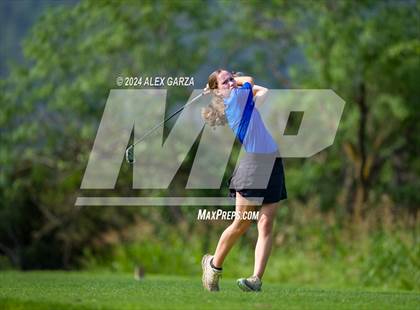 Thumbnail 2 in UIL 1A Girls Golf Finals photogallery.