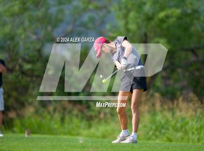 Thumbnail 3 in UIL 1A Girls Golf Finals photogallery.