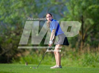 Thumbnail 3 in UIL 1A Girls Golf Finals photogallery.