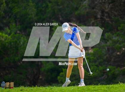Thumbnail 3 in UIL 1A Girls Golf Finals photogallery.