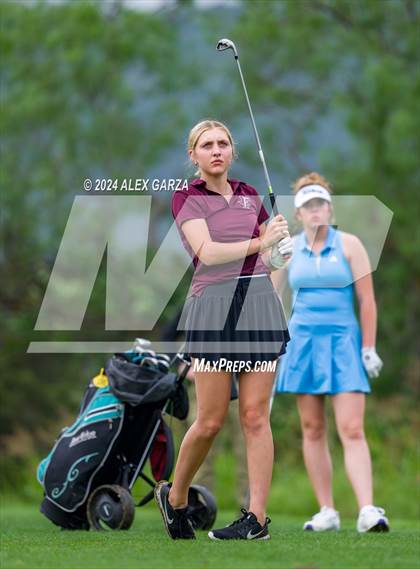 Thumbnail 2 in UIL 1A Girls Golf Finals photogallery.