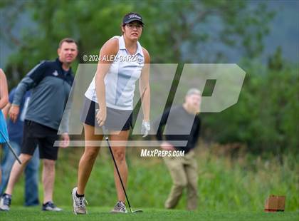 Thumbnail 2 in UIL 1A Girls Golf Finals photogallery.