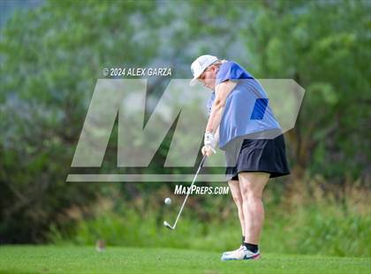 Thumbnail 2 in UIL 1A Girls Golf Finals photogallery.