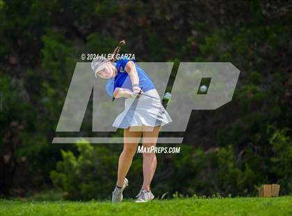 Thumbnail 2 in UIL 1A Girls Golf Finals photogallery.