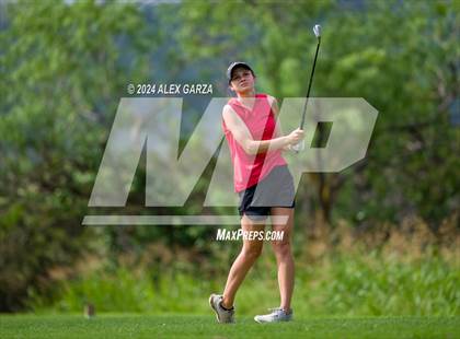 Thumbnail 3 in UIL 1A Girls Golf Finals photogallery.