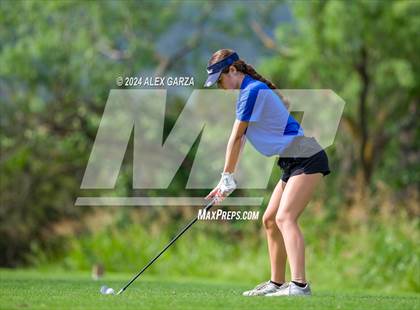 Thumbnail 1 in UIL 1A Girls Golf Finals photogallery.
