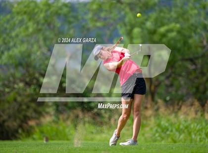 Thumbnail 1 in UIL 1A Girls Golf Finals photogallery.