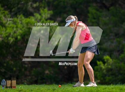 Thumbnail 3 in UIL 1A Girls Golf Finals photogallery.