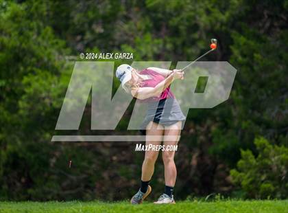 Thumbnail 3 in UIL 1A Girls Golf Finals photogallery.
