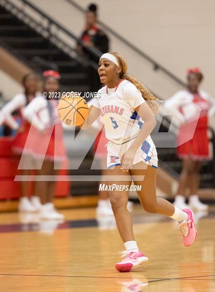 Thumbnail 3 in Houston County vs Veterans  photogallery.