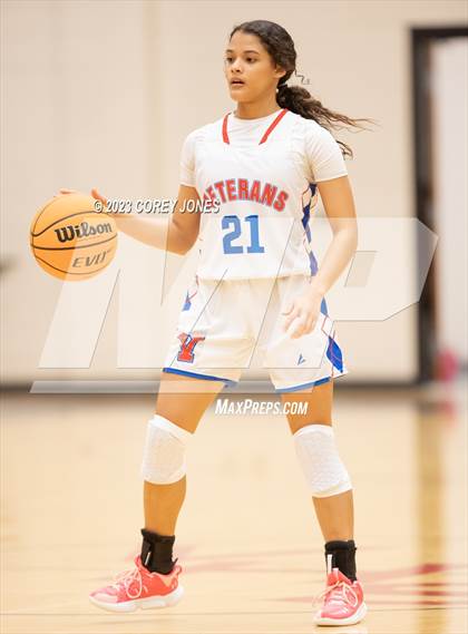 Thumbnail 1 in Houston County vs Veterans  photogallery.