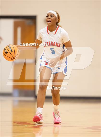 Thumbnail 3 in Houston County vs Veterans  photogallery.