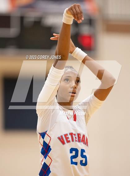 Thumbnail 2 in Houston County vs Veterans  photogallery.