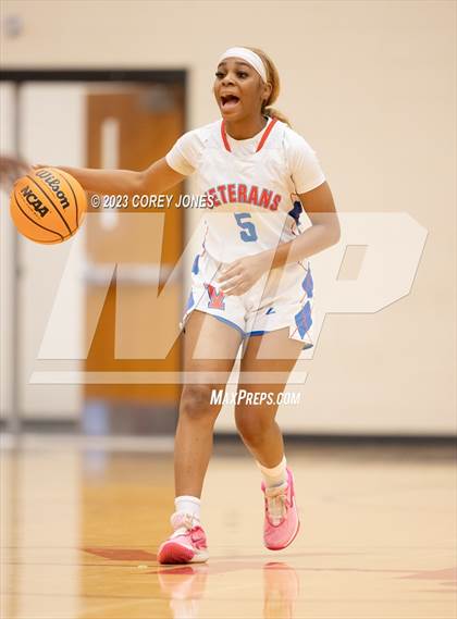 Thumbnail 1 in Houston County vs Veterans  photogallery.