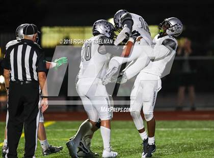 Thumbnail 3 in Kentwood vs Skyline photogallery.