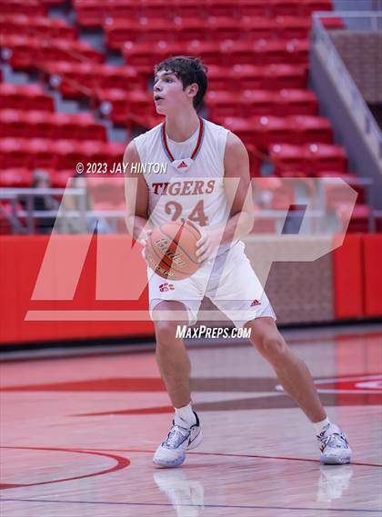 Thumbnail 1 in Paradise vs. Glen Rose photogallery.