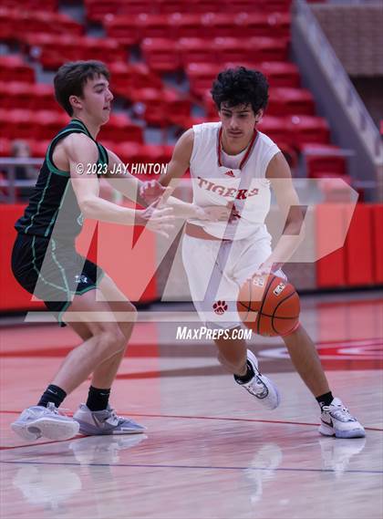Thumbnail 2 in Paradise vs. Glen Rose photogallery.