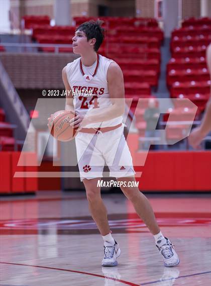 Thumbnail 3 in Paradise vs. Glen Rose photogallery.