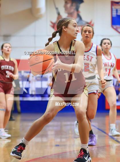 Thumbnail 3 in Dixon @ West Carteret photogallery.