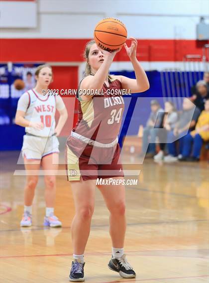 Thumbnail 3 in Dixon @ West Carteret photogallery.