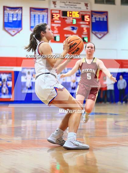 Thumbnail 3 in Dixon @ West Carteret photogallery.