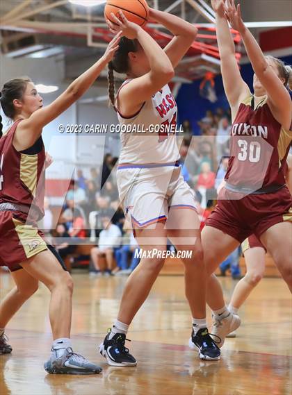 Thumbnail 2 in Dixon @ West Carteret photogallery.