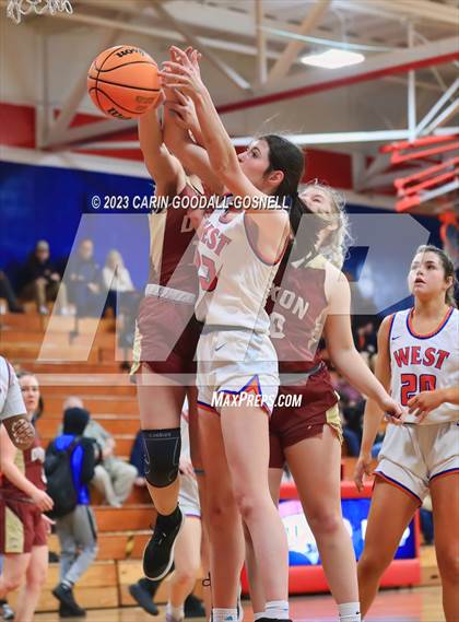 Thumbnail 3 in Dixon @ West Carteret photogallery.