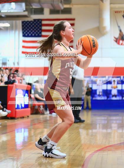Thumbnail 2 in Dixon @ West Carteret photogallery.