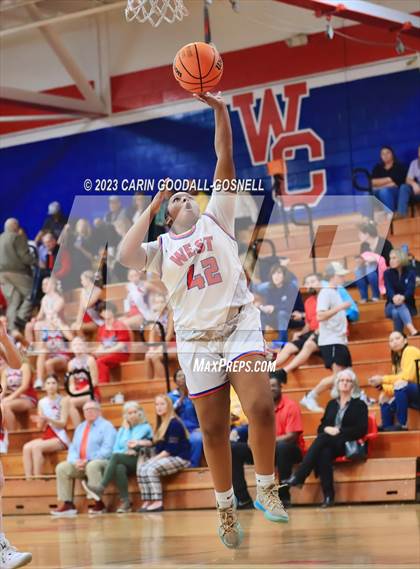 Thumbnail 3 in Dixon @ West Carteret photogallery.