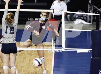 Thumbnail 2 in Palmer Ridge vs Cheyenne Mountain (CHSAA 4A Semifinal) photogallery.
