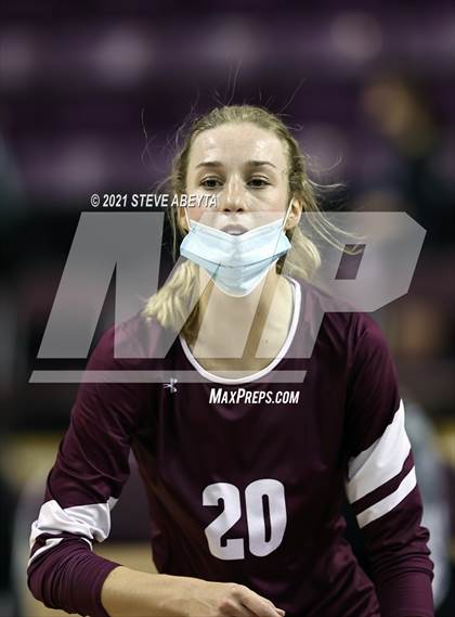 Thumbnail 1 in Palmer Ridge vs Cheyenne Mountain (CHSAA 4A Semifinal) photogallery.
