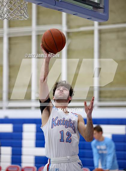 Thumbnail 2 in Carlmont @ Hillsdale photogallery.