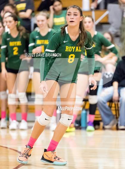 Thumbnail 1 in Royal @ Simi Valley photogallery.