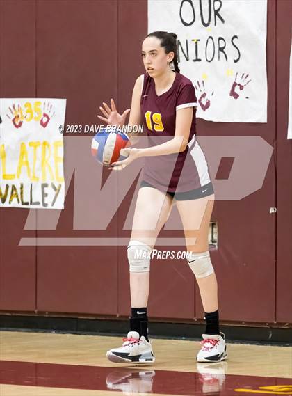 Thumbnail 1 in Royal @ Simi Valley photogallery.