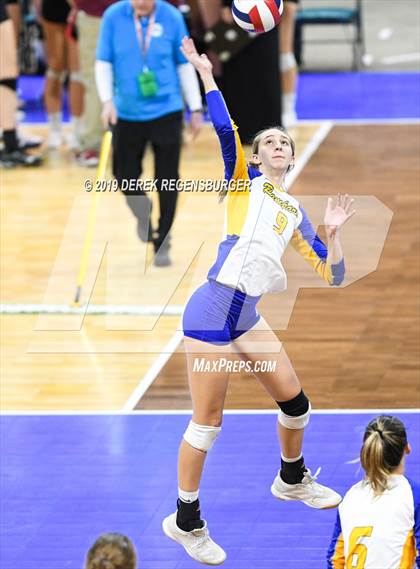 Thumbnail 3 in Rampart vs Legend (CHSAA 5A Pool Play) photogallery.