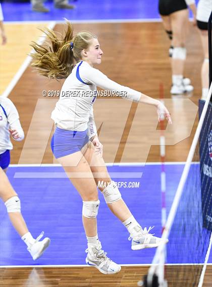 Thumbnail 1 in Rampart vs Legend (CHSAA 5A Pool Play) photogallery.