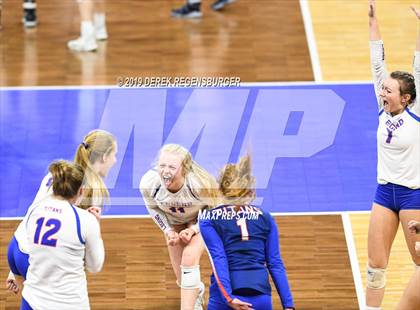 Thumbnail 3 in Rampart vs Legend (CHSAA 5A Pool Play) photogallery.