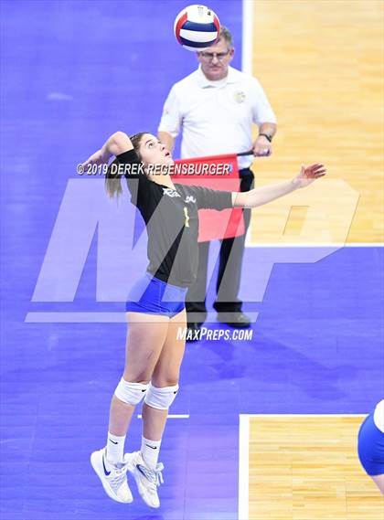 Thumbnail 2 in Rampart vs Legend (CHSAA 5A Pool Play) photogallery.