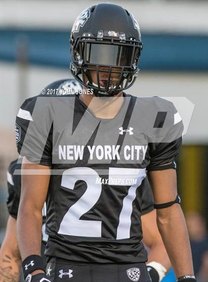 Thumbnail 2 in Empire Challenge (New York City vs. Long Island) photogallery.