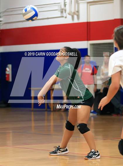 Thumbnail 1 in White Oak @ West Carteret photogallery.