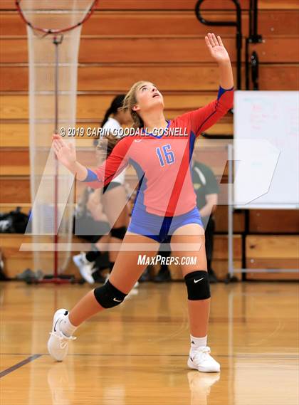 Thumbnail 3 in White Oak @ West Carteret photogallery.