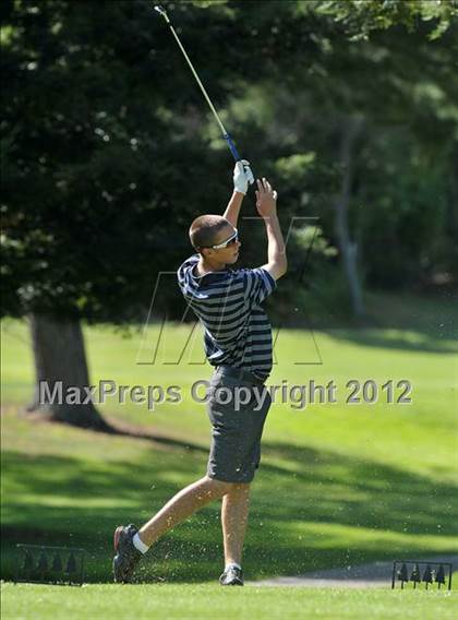 Thumbnail 1 in CIF Sac-Joaquin Section D1 North Golf Championships photogallery.