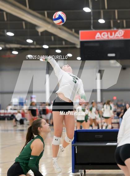 Thumbnail 3 in Sacred Heart Prep vs. Fossil Ridge (Nike Tournament of Champions – Southwest) photogallery.