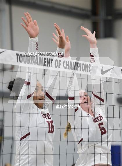Thumbnail 3 in Sacred Heart Prep vs. Fossil Ridge (Nike Tournament of Champions – Southwest) photogallery.