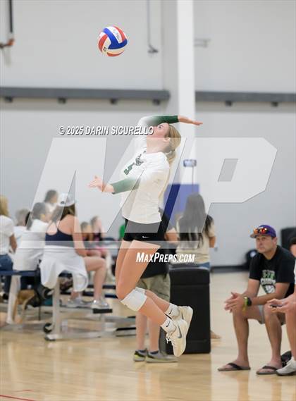 Thumbnail 2 in Sacred Heart Prep vs. Fossil Ridge (Nike Tournament of Champions – Southwest) photogallery.