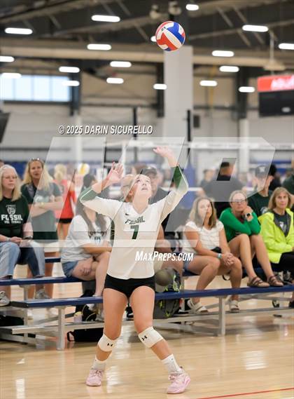Thumbnail 1 in Sacred Heart Prep vs. Fossil Ridge (Nike Tournament of Champions – Southwest) photogallery.