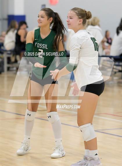 Thumbnail 1 in Sacred Heart Prep vs. Fossil Ridge (Nike Tournament of Champions – Southwest) photogallery.